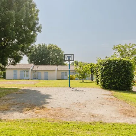 07 - Le Canari - Village Maché